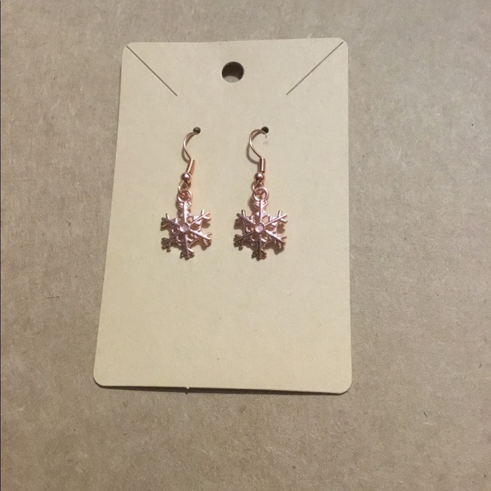 Rose-gold colored dangling earrings - Handmade